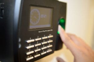 A impressão do comprovante de ponto é obrigatória?